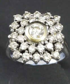 Sortija doble orla de brillantes 2,10 Ctes. Montada en oro blanco de 18 Ktes.
