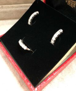 Alternative view of Juego de sortija y pendientes con diamantes
