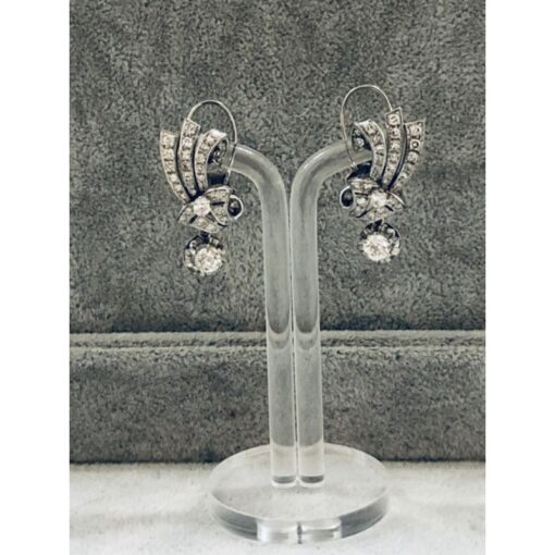 Pendientes largos con brillantes