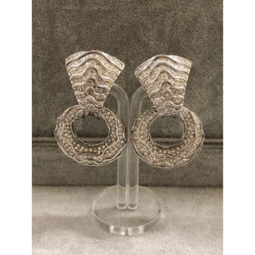 Pendientes  largos de aro con brillantes
