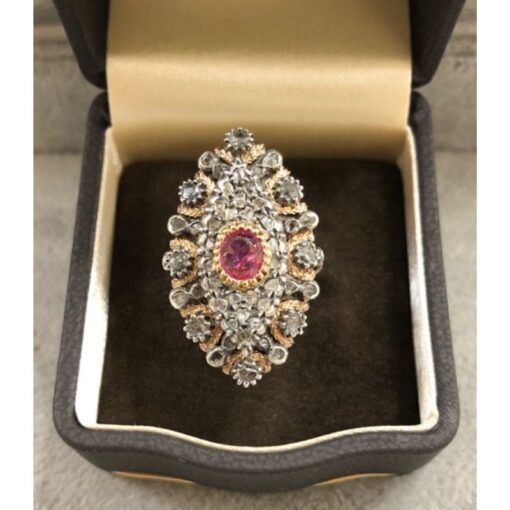Sortija  de época Isabelina con rubí y diamantes