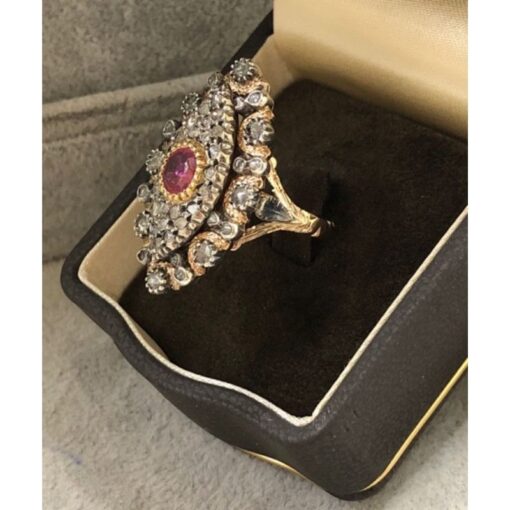 Sortija  de época Isabelina con rubí y diamantes - Imagen 2