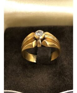 Sortija solitario con un brillante central