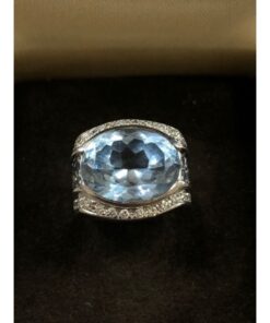 Sortija con topacio azul