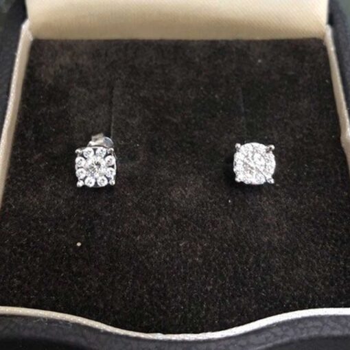 Pendientes cuajada de brillantes