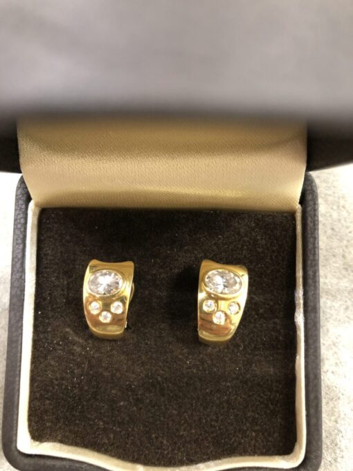 Pendientes circonitas montados en oro amarillo 18ktes