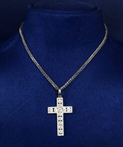 Cadena con colgante cruz  de brillantes  1,40 cts montada en oro blanco de ley 18 kts