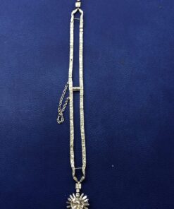 Alternative view of Pulsera con un brillante central 2,40 cts y brillantes 1,50 con un total de 3,89 cts montado en oro blanco de ley 18kts