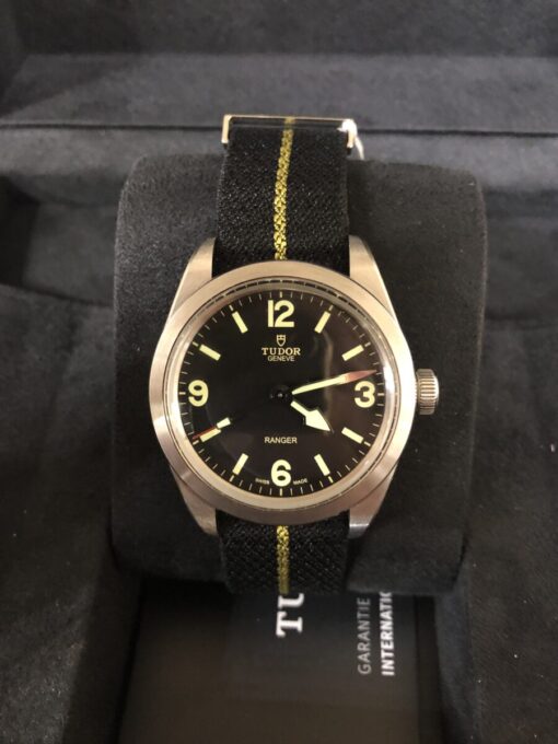 Reloj  de caballero  tudor automatico esfera negra   de acero año 2023