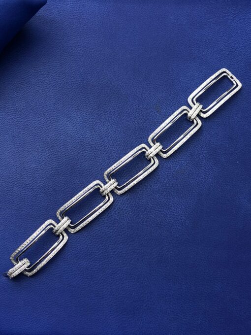 Pulsera con eslabones rectangulares de brillantes 5,25cts montado en oro blanco de ley 18kts - Imagen 2