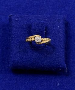 SORTIJA SOLITARIO DE BRILLANTE 0,24CTS. MONTADO EN ORO AMARILLO DE LEY 18KTS.