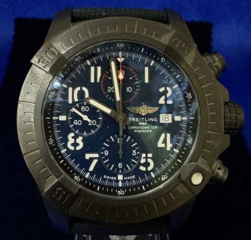 Reloj Breitling Super Avenger Automático. Con Cronografo y pulsera textil. 48mm