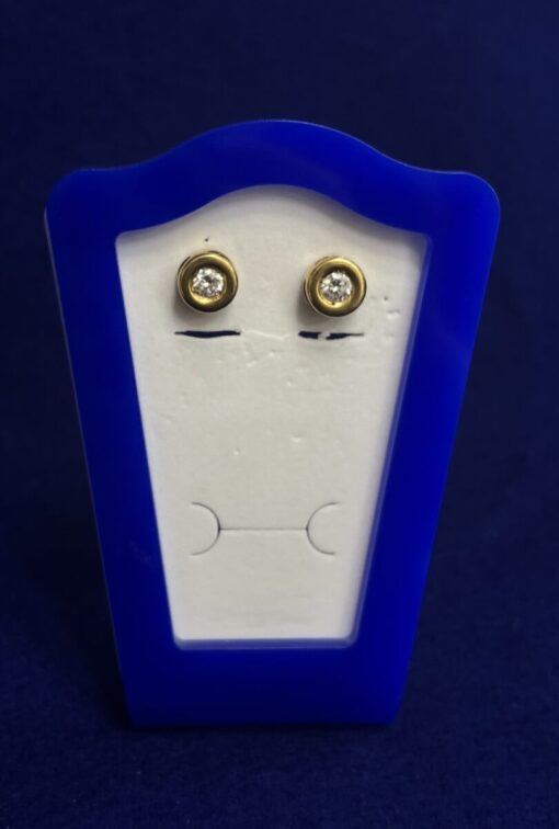 PENDIENTES REDONDOS DE BRILLANTES 0.60CTS. MONTADOS EN ORO AMARILLO DE LEY 18KTS.