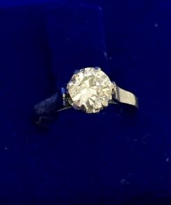 Sortija solitario brillante 1,20 cts. montado en oro blanco de ley 18 kts.