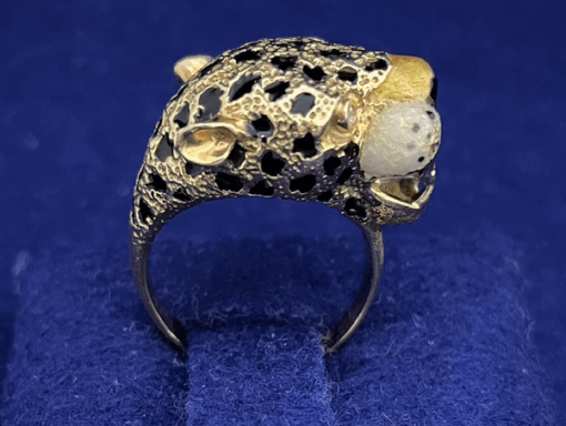 Sortija vintage (años 80) de leopardo en oro amarillo de ley 18 kts con ojos de brillantes 0,04 cts - Imagen 2