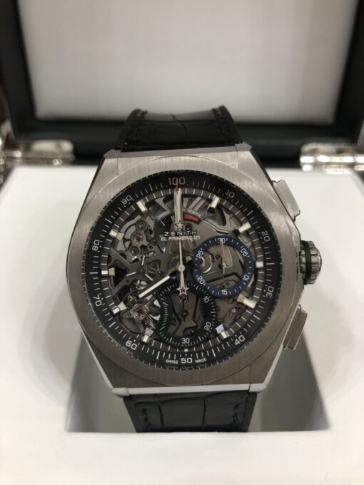 Reloj Zenith Defy El Primero 21, esfera esqueleto, titanio, correa de piel, automático