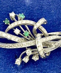 Broche vintage (años 80) con brillantes y esmeraldas auténticas colombianas, montado en oro blanco de ley 18 kts