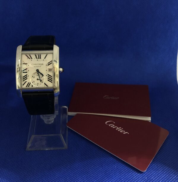 Reloj Cartier de caballero modelo Tank MC, Ref.: 3589, automático, con caja de acero y pulsera de piel, año 2023. - Imagen 2
