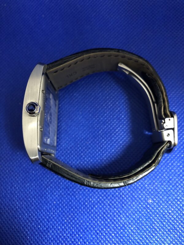 Reloj Cartier de caballero modelo Tank MC, Ref.: 3589, automático, con caja de acero y pulsera de piel, año 2023. - Imagen 3