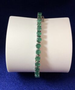 Pulsera rivière con 22 cts. de auténticas esmeraldas colombianas, en oro blanco de ley 18 kts.