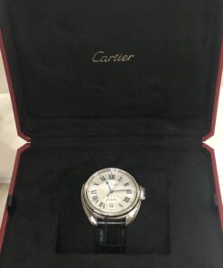 Alternative view of Reloj de caballero Modelo Clé de Cartier, Ref.: WGCL0005, en acero y pulsera de piel genuina, automático, año 2018.