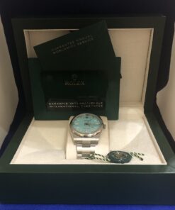 Alternative view of Rolex Oyster Perpetual Tiffany blue, 41mm, en acero, automático, año 2022. Ref.: 124300, con caja y papeles originales.