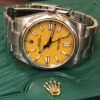 Rolex Oyster Perpetual de caballero, modelo 124300, año: 2021,  esfera amarilla original 41 mm, automático, acero.