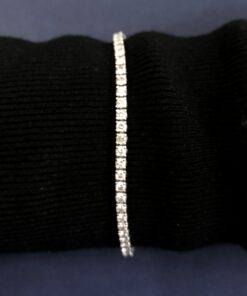 Pulsera rivière con 3 cts de brillantes en oro blanco de ley 18 kts.