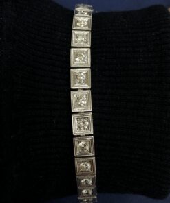 Pulsera rivière de estilo Art Decó con 5'40 cts de brillantes realizada en oro blanco de ley 18 kts