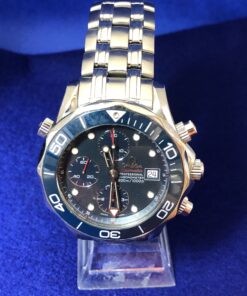Reloj Omega Seamaster Diver, esfera guilloche azul marino de 41 mm, acero, automático, año 1993.